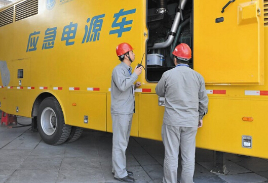 利津如何清理被灰尘覆盖的机油散热器？